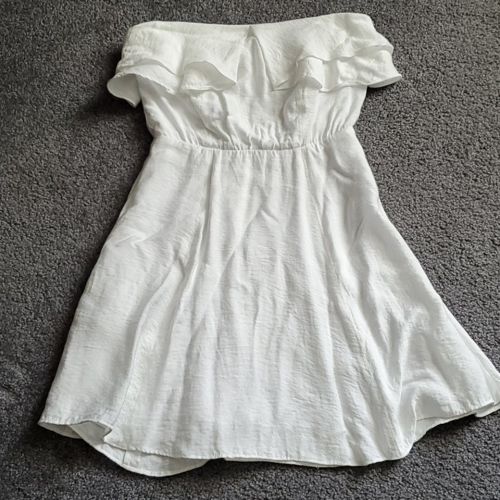 BCBGeneration white dress